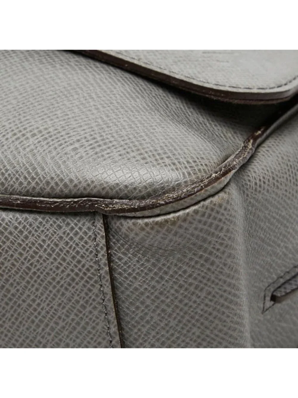Louis Vuitton Taiga Roman MM Shoulder Bag Glacier Gray Leather